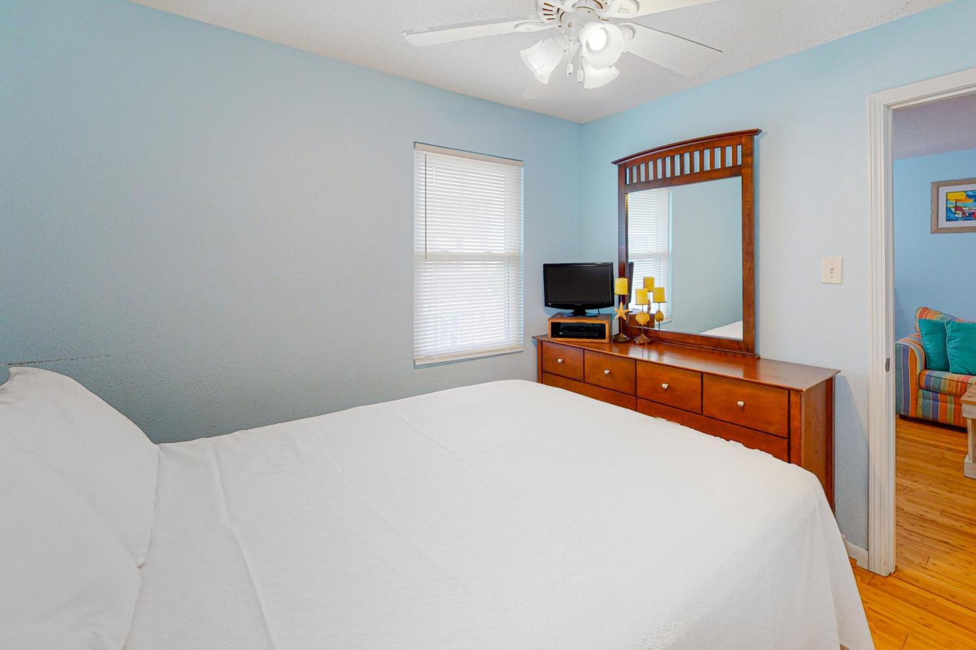 Sunrise Village Gulf Shores Room photo